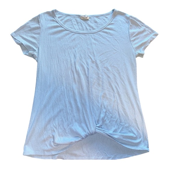 5/$25 women’s late August top - Picture 1 of 4